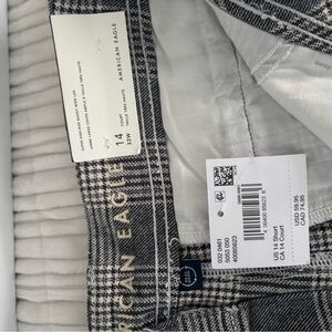 American Eagle Super High Rise Wide Leg pants - Classic Check Pattern